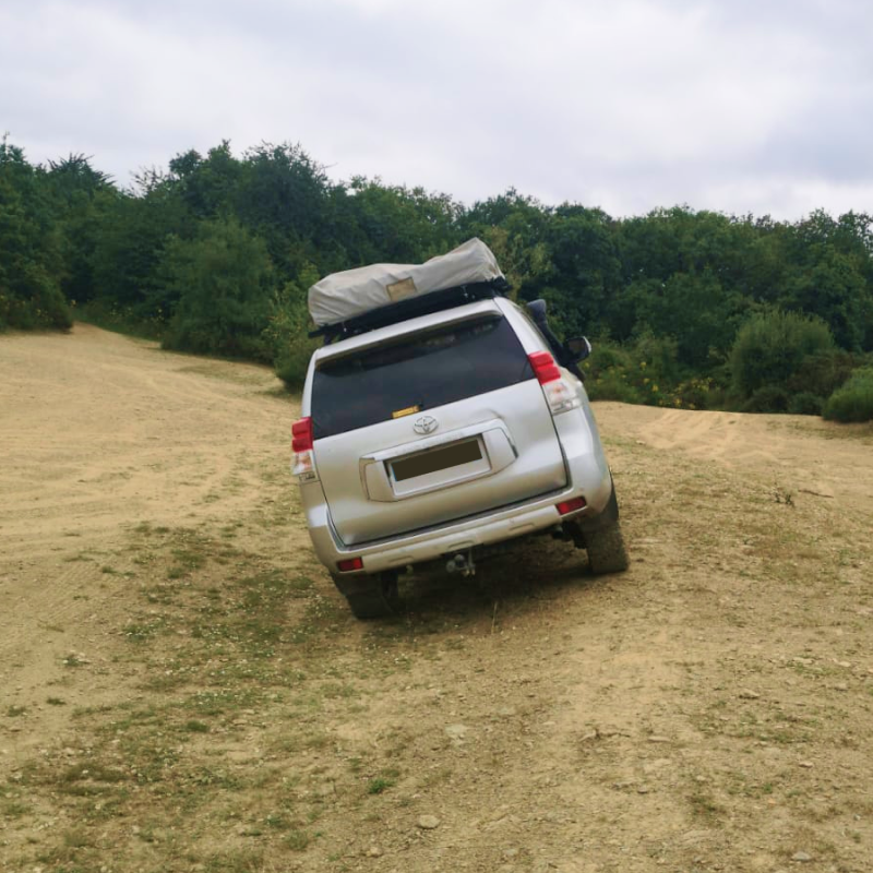 formation en famille pick up land cruiser.1